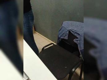 Darinac webcam model stream image