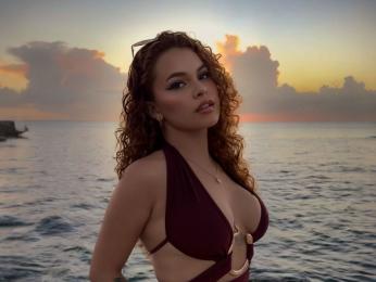 SolMonterosso webcam model stream image