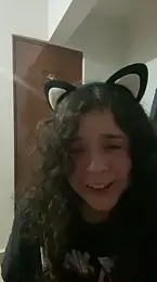 Lucy_YupiSweet webcam model stream image