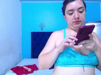 kinky-redhead18 webcam bongacams model stream image