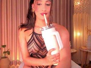 daphne-walton camsoda stream image